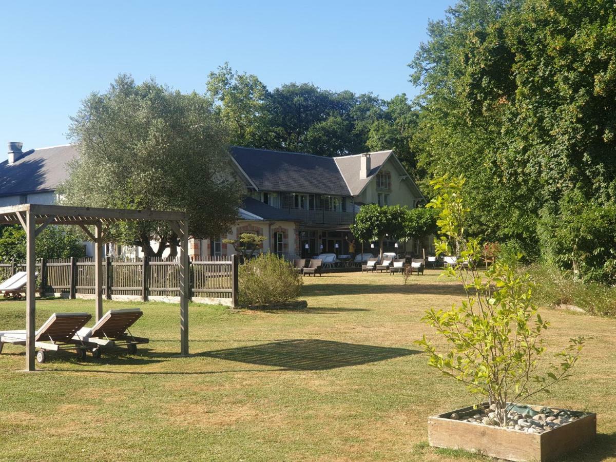 Le Pavillon Du Chateau, Hotel & Spa Revel  Esterno foto